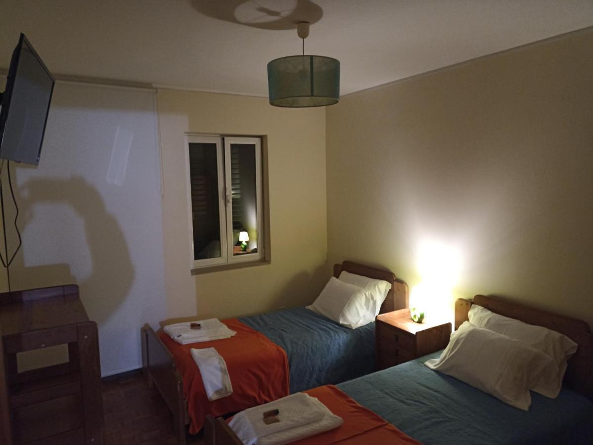 Casa Creixo - Moradia Completa T2 Appartement Guimarães Buitenkant foto