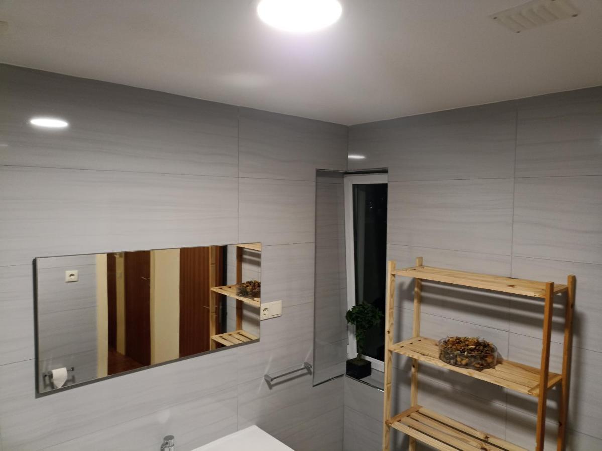 Casa Creixo - Moradia Completa T2 Appartement Guimarães Buitenkant foto